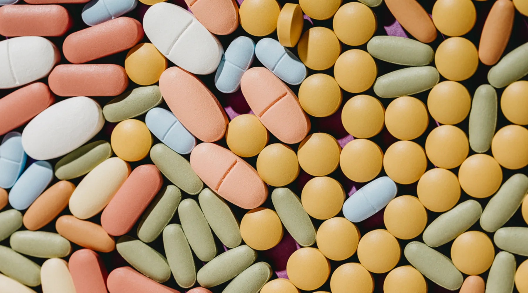 بهترین زمان مصرف ویتامین‌ها در شبانه‌روز