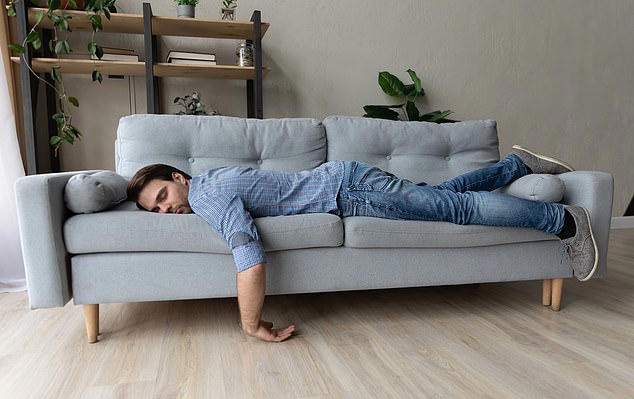 عوامل موثر در بی‌خوابی و خستگی روزانه