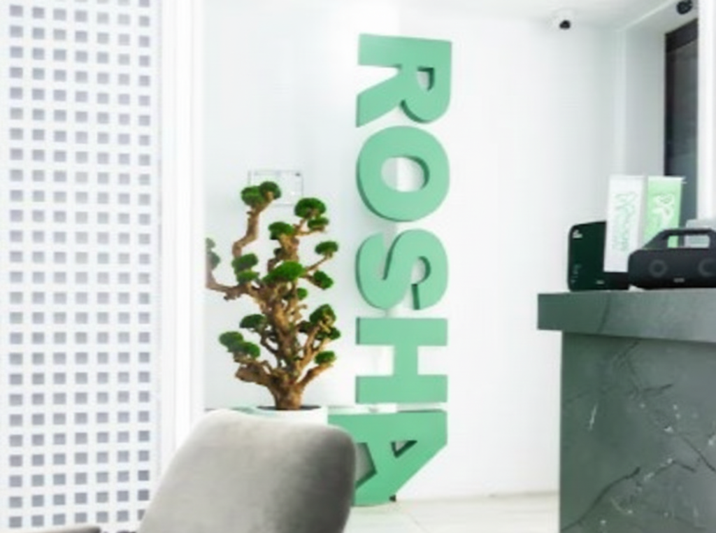 کلینیک روشا | مرکز تخصصی دندانپزشکی دیجیتال و ایمپلنت