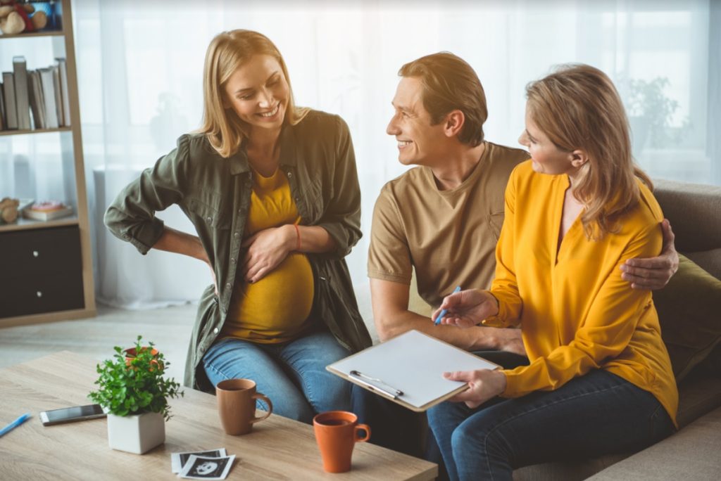 قوانین رحم اجاره ‌ای در ایران (آپدیت جدید 1405)