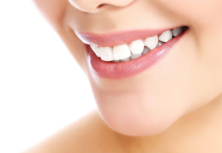 معرفی دکتر علی لولاور | دندانپزشک زیبایی در تهران