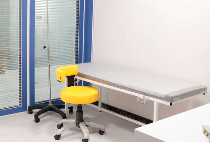 بهترین کلینیک ختنه و تکنیک‌های ختنه کردن نوزاد