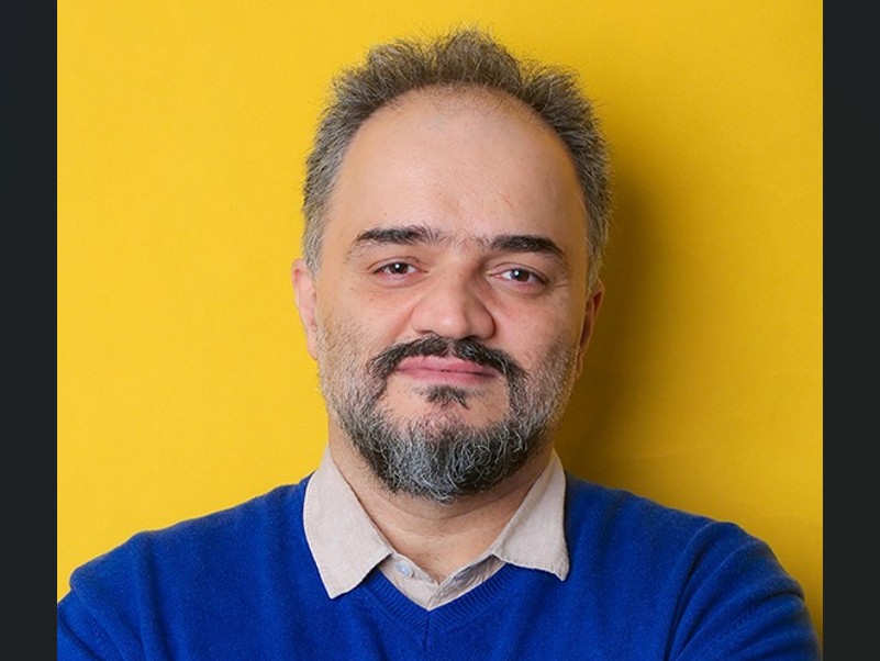 معرفی دکتر مهدی احمدی | فوق تخصص جراحی پلاستیک و زیبایی در تهران