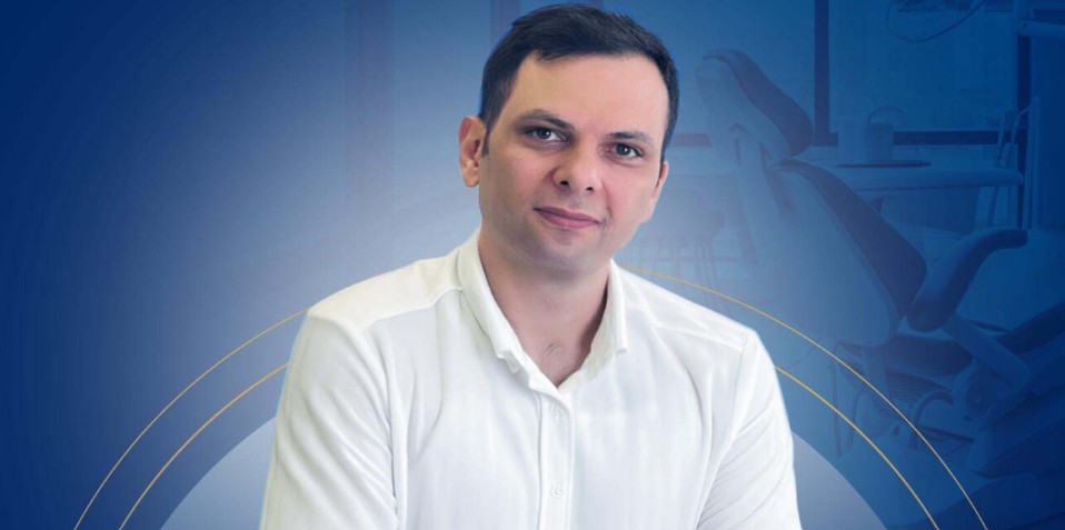 معرفی دکتر احسان بیرنگ | متخصص ایمپلنت دیجیتال و جراح لثه در زعفرانیه
